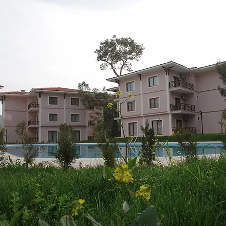 Akdeniz University 酒店 *