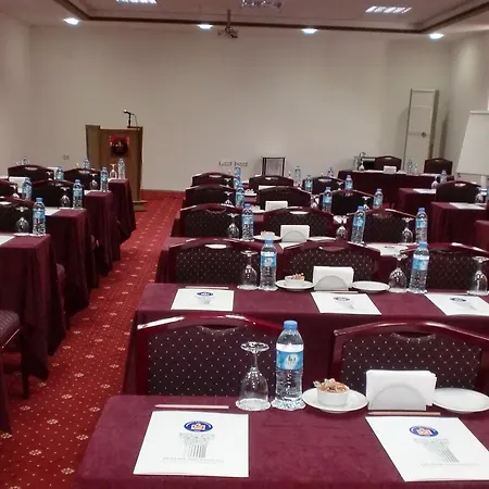酒店 Akdeniz University